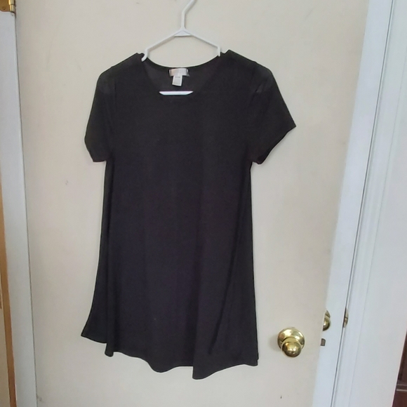 SOLD🌷3 for $25!🌷 long flowy tee - Picture 2 of 5